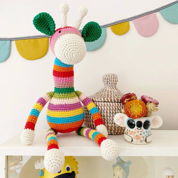 Free Crochet Large Giraffe Pattern