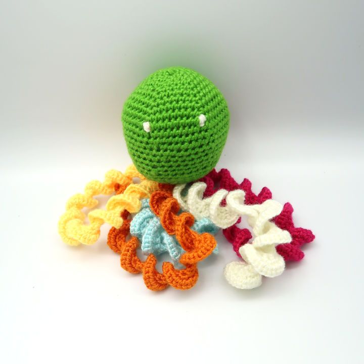 Free Crochet Pattern for Preemie Octopus