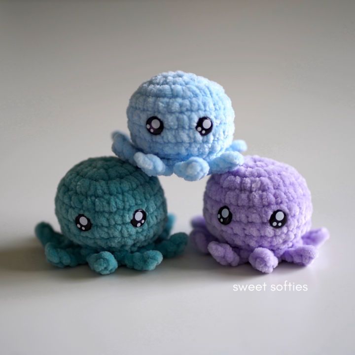 Free Crochet Small Octopus Squish Pattern