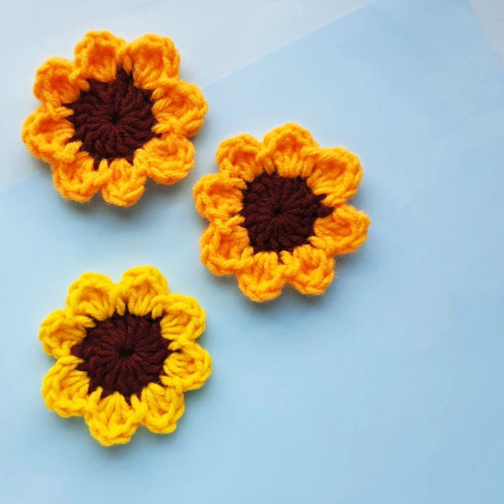 Free Sunflowers Crochet Pattern for Beginners