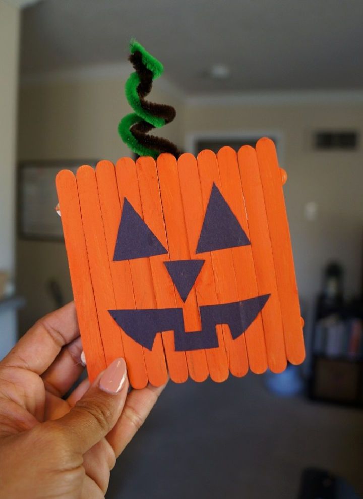 Halloween Popsicle Stick Pumpkins Craft