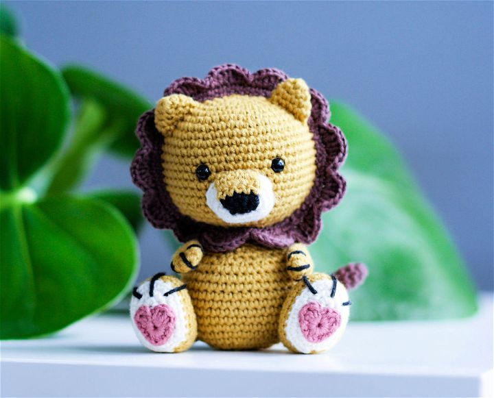 How Do You Crochet a Lion