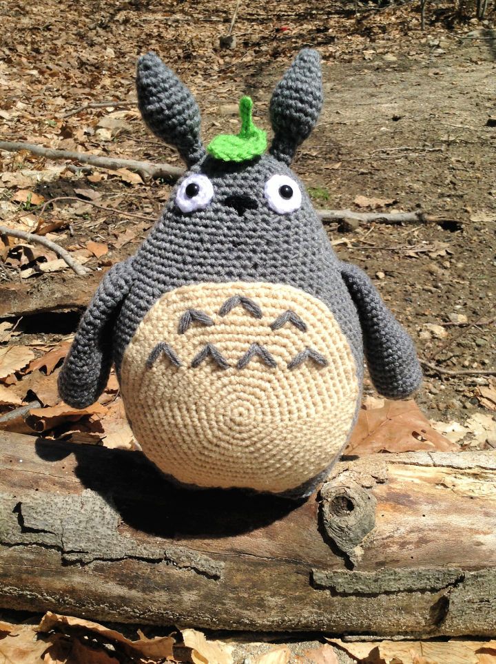 How to Crochet Huggable Totoro Free Pattern