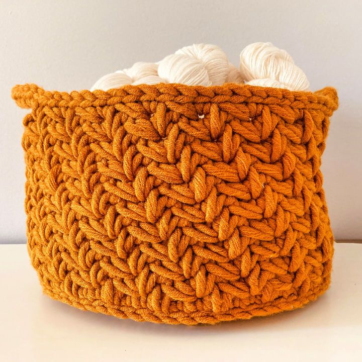 Impassive Crochet Chevron Chunky  Basket Pattern