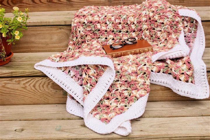 Cute Crochet Iris Lapghan Pattern