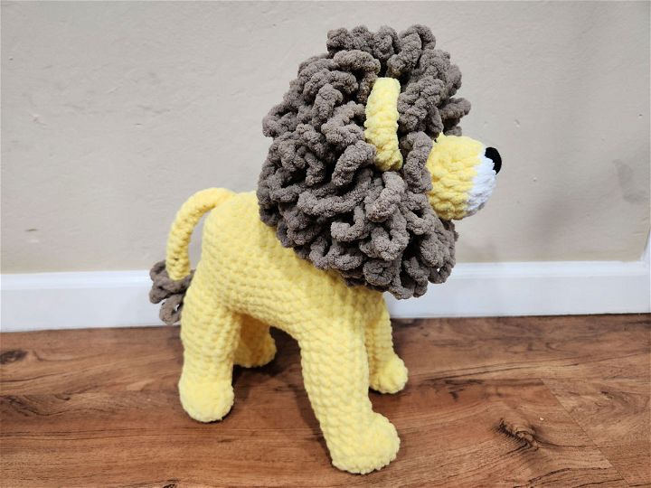 New Crochet Lion With Loopy Mane