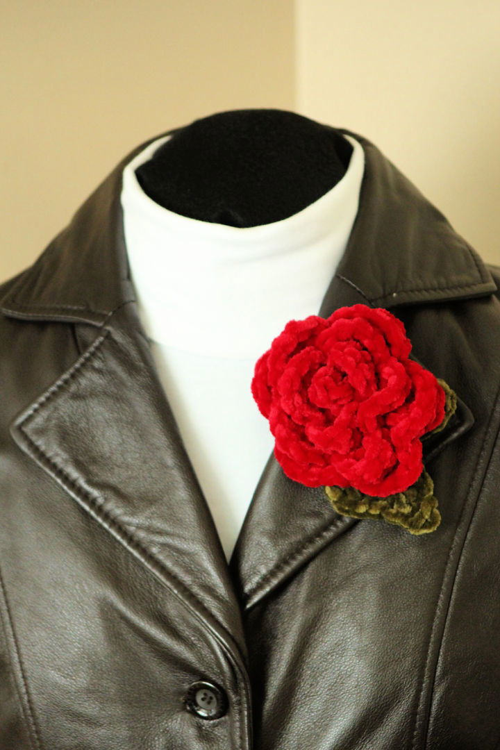 New Crochet Red Rose Pin Pattern