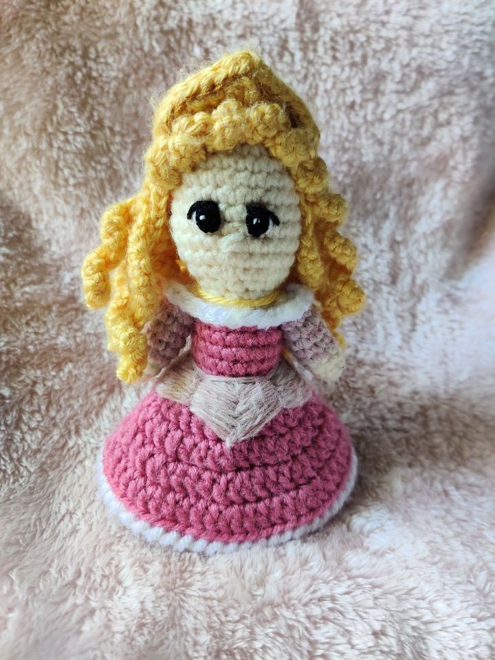 New Crochet Sleeping Beauty Doll Pattern