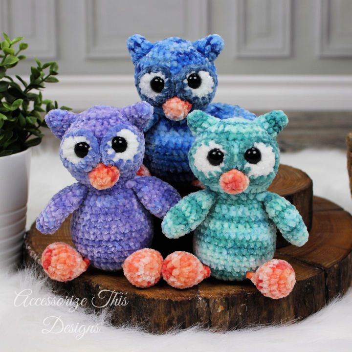 Amazing Pocket Pal Owl Crochet Pattern