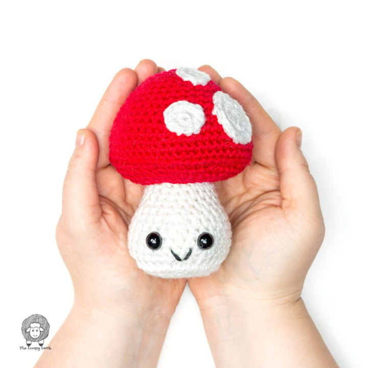 Medium Chonky Mushie/ Emotional Support Mushroom/ Chonky Mushroom/ Mushroom  Amigurumi/ Cottagecore Crochet/ Fungi Crochet/ Mushroom Plush 