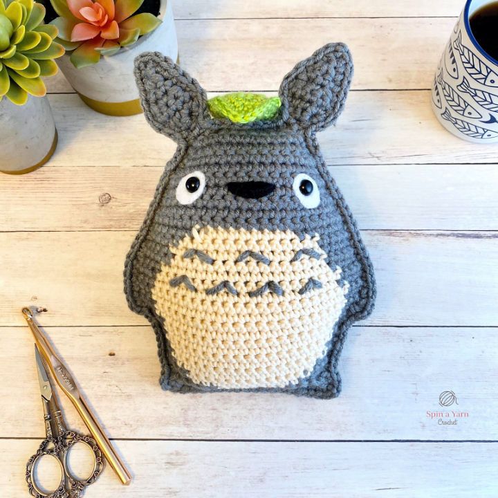 Quick and Easy Crochet Totoro Pattern