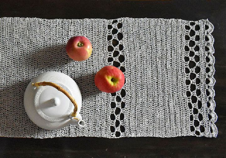 Rustic Crochet Linen Table Runner Pattern