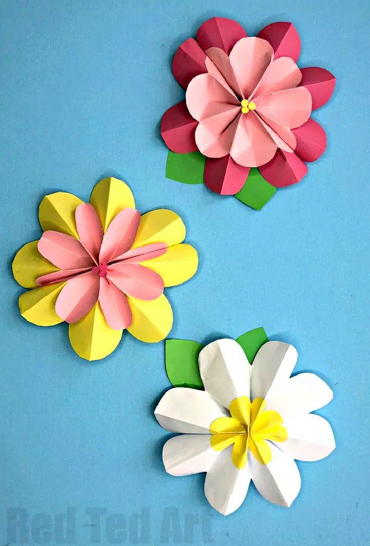 Simple 3D Paper Flowers for Spring