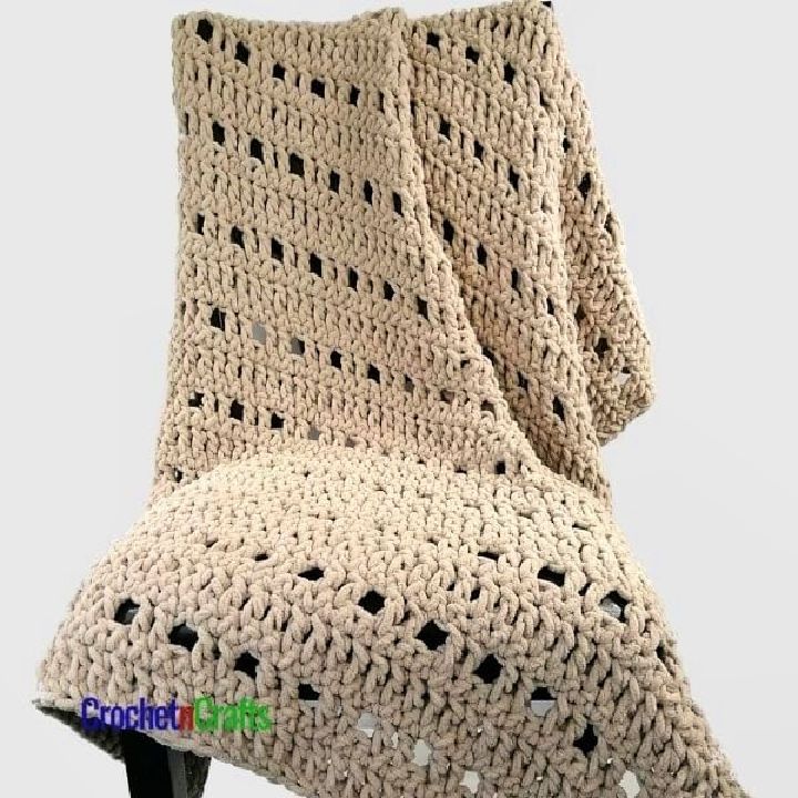 Easy Super Bulky Crochet Lapghan Pattern