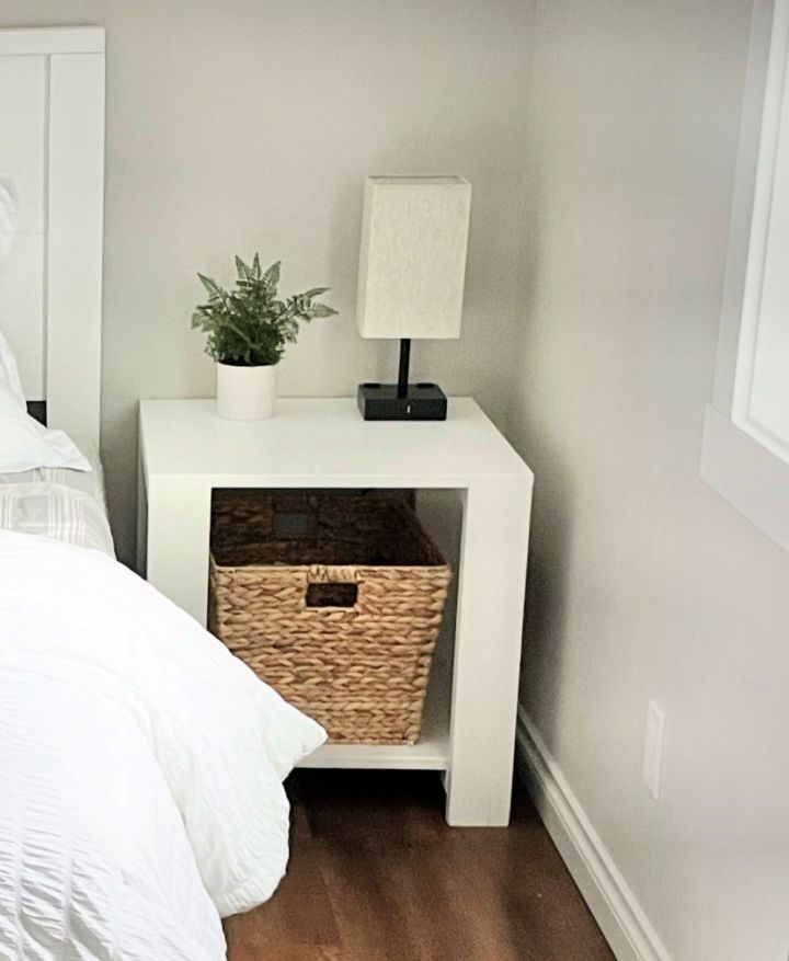Build a Lamp Side Table for Bedroom