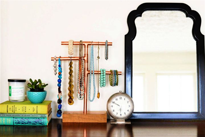DIY Copper Wire Jewelry Organizer