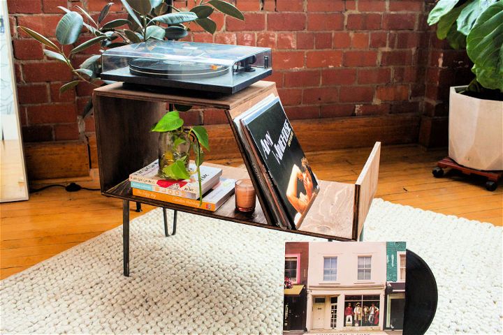 DIY Record Player Shelf