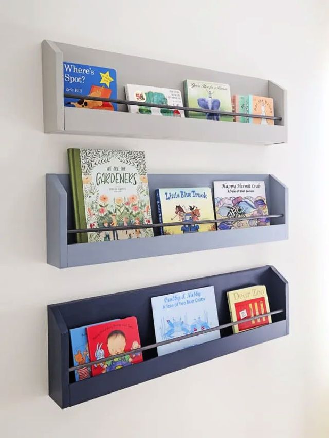 DIY Wood Floating Bookshelves