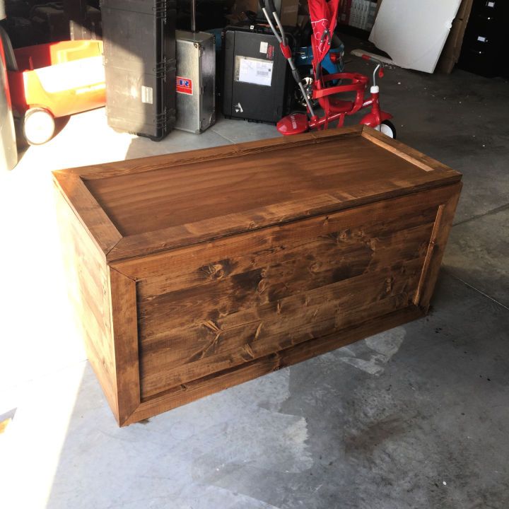 Making a Toy Box Out Of Wood