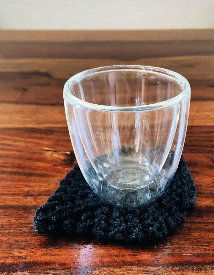 Easy Leaf Coaster Knitting Pattern