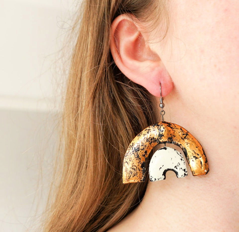 How to Make Hot Glue Gun Earrings