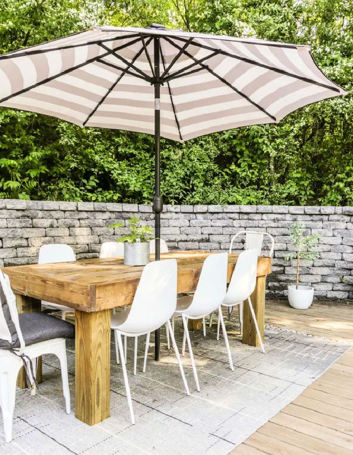 Modern DIY Farmhouse Outdoor Dining Table