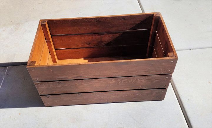Simple DIY Crate Toy Box