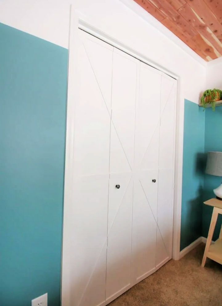 Make Your Own Bi-Fold Barn Doors