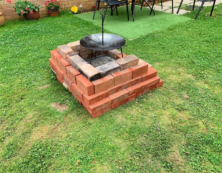 DIY Brick Fire Pit Without Mortar