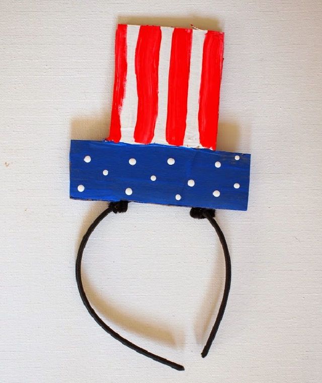 DIY Cardboard Hats for the Fourth of July
