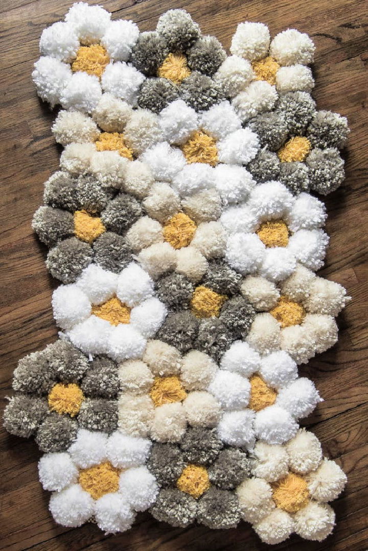 Making a Pom Pom Rug