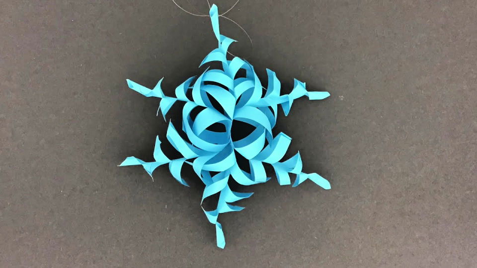 https://media.ialwayspickthethimble.com/wp-content/uploads/2023/04/Paper-Snowflake-Craft-for-Teens.jpg