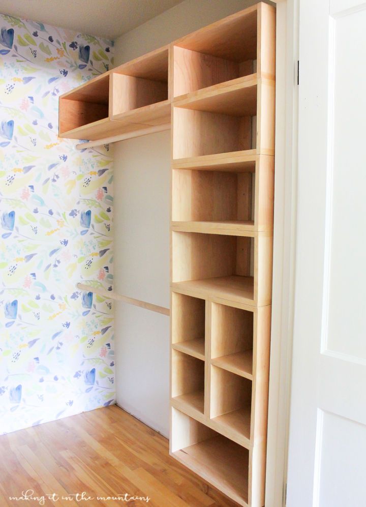 Custom DIY Closet Shelves Organizer