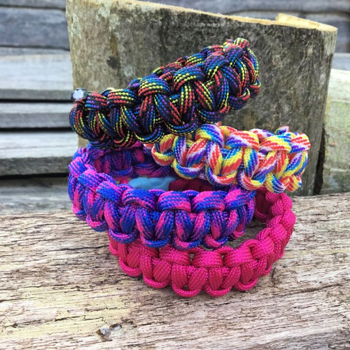  Free Paracord Bracelet Pattern for Beginners