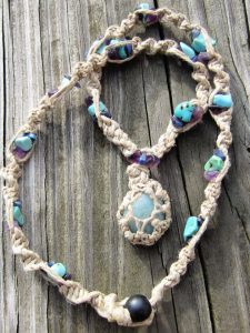 10 Hemp Necklace Patterns: Make Your Hemp Necklaces