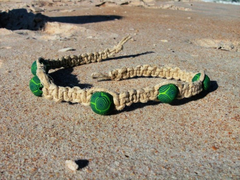 10 Hemp Necklace Patterns: Make Your Hemp Necklaces