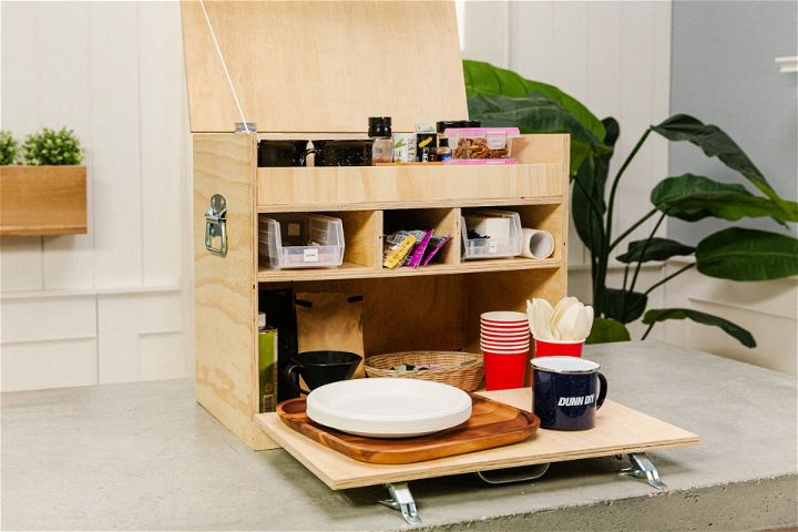 How to Make a Camp Kitchen Box