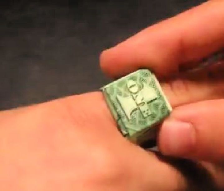 How to Make a Ring From a Dollar Bill