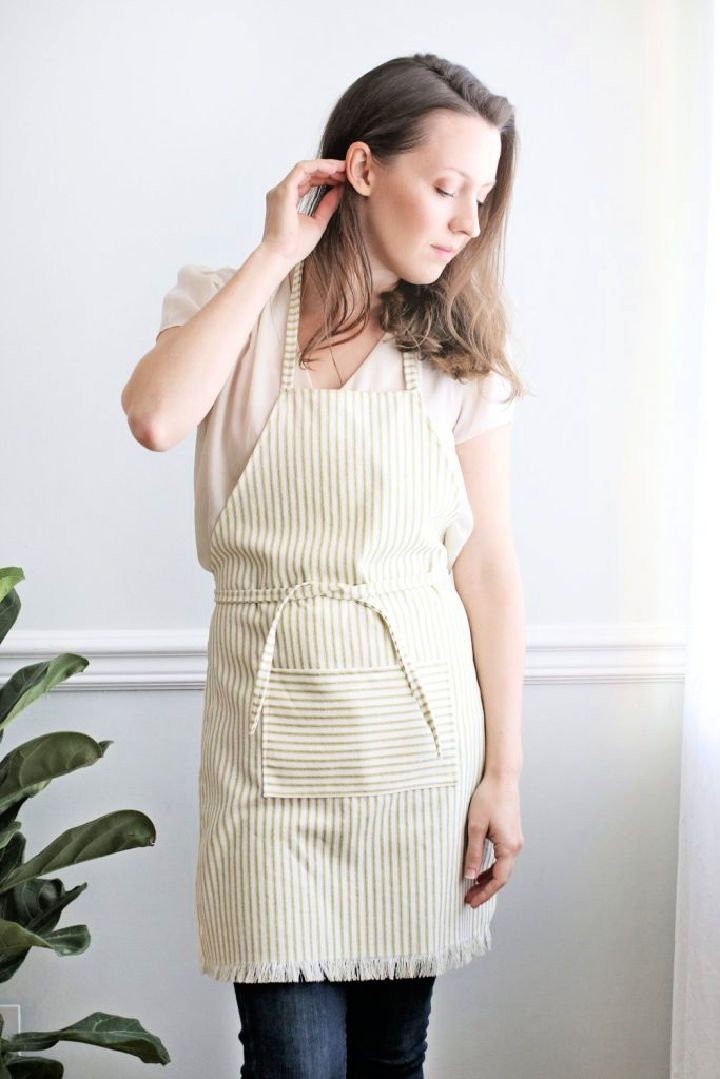 How to Sew an Apron - Free Pattern