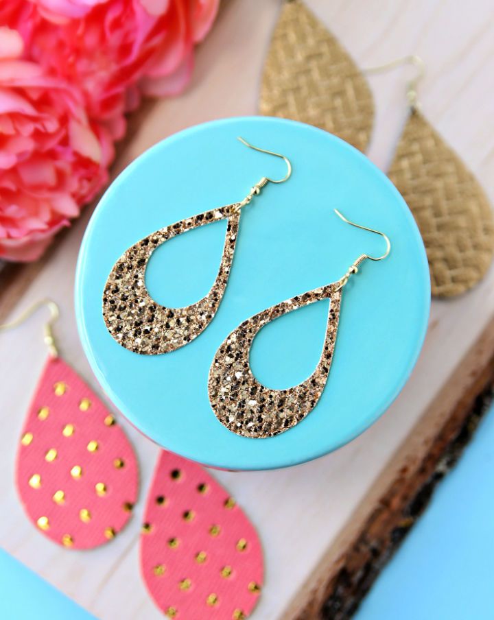 Make Your Own Leather Earrings With Cricut