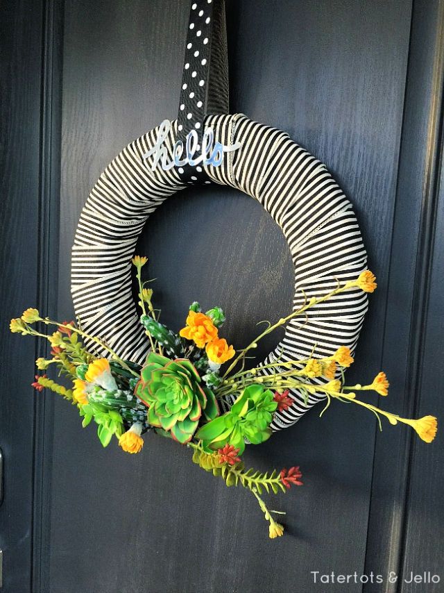 DIY Summer Striped Succulent Wreath