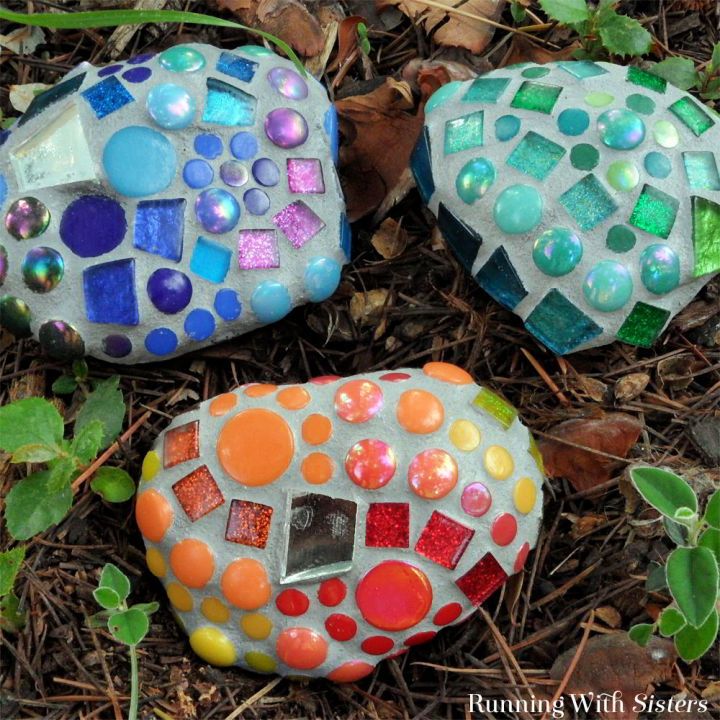 Homemade Mosaic Garden Rocks