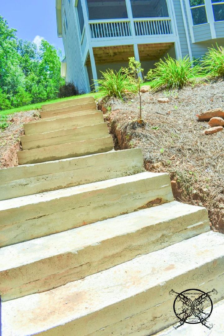 How to Build Concrete Garden Steps