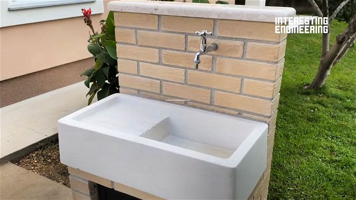 How to Make an Outdoor Sink Unit at Home