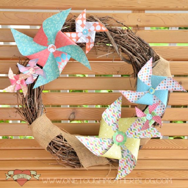 How to Make a Paper Pinwheel Wreath
