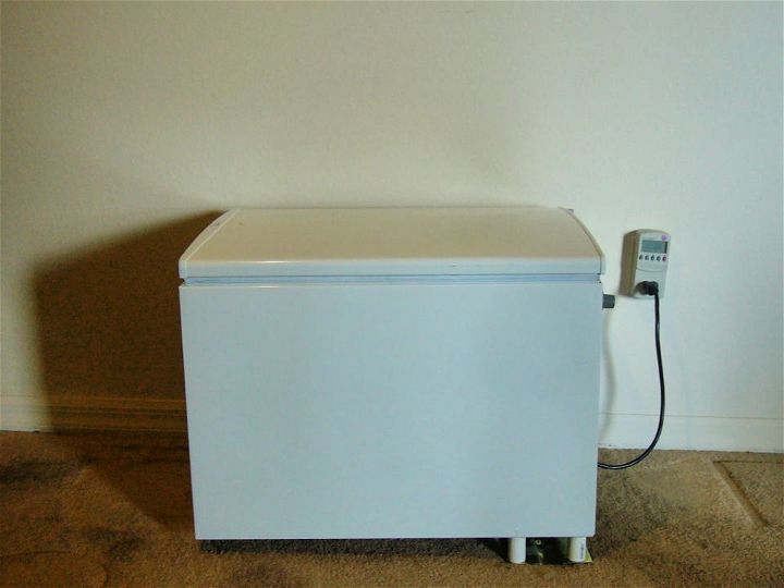 Convert a Mini Fridge to a Chest Refrigerator