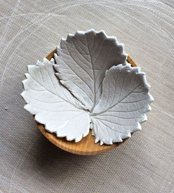 Ceramic Clay Leaf Bowls Craft for Kids