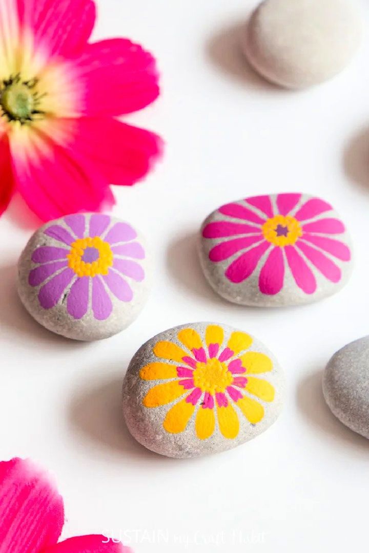 Colorful DIY Flower Painted Rocks