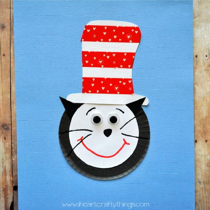 Cupcake Liner Cat in the Hat Craft