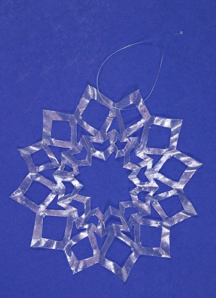 DIY Clear Snowflake Ornaments From Coffee Filters